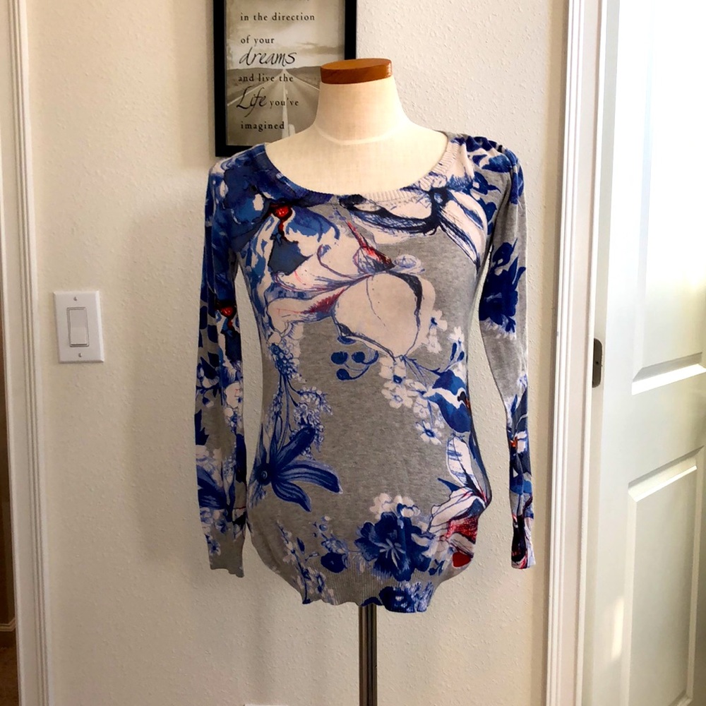 YES! design Lightweight sweater size small